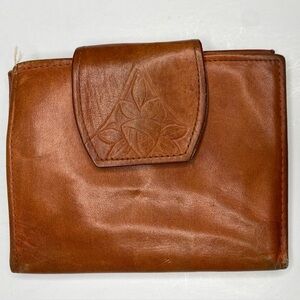 Vintage Rolfs Soft Brown Leather Embossed Tooled Wallet wKiss lock Coin Purse